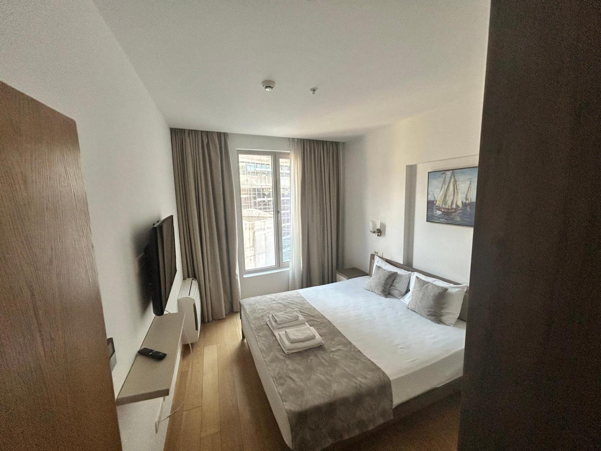 Apartment Krug Budva