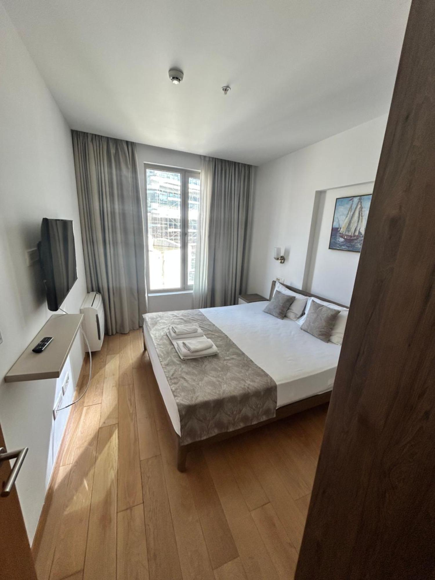 Krug Apartment Budva