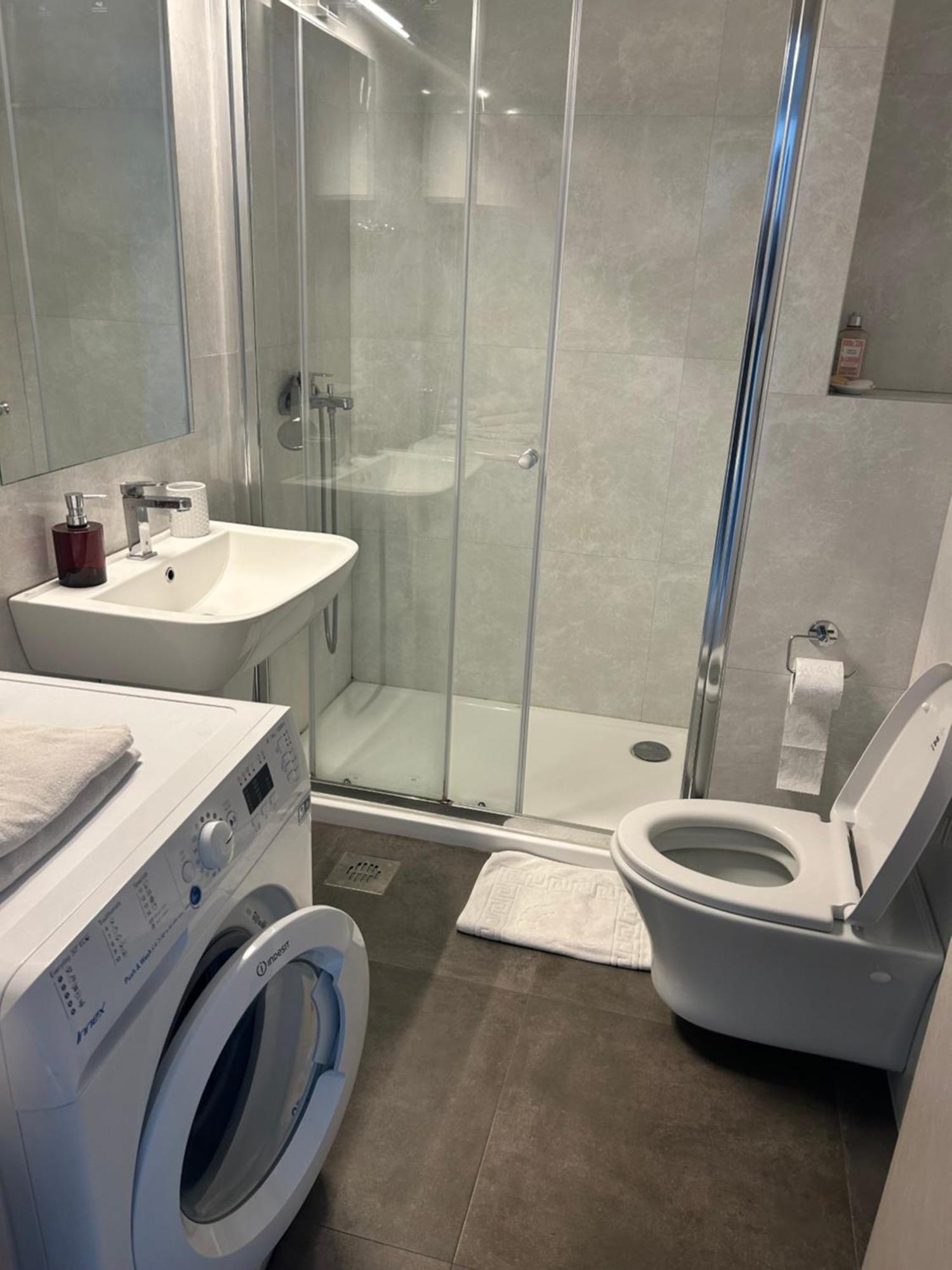 Krug Apartment Budva